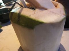 泰国天然椰青-润园四季椰子鸡火锅(海上世界店)