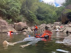 -安吉龙王山峡谷漂流