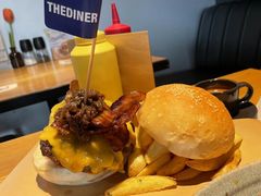 -The Diner X餐厅(青岛万象城店)