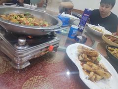 -湖南人家湘菜馆(镇江路店)