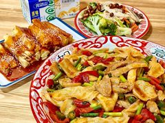 -崔少野猫耳朵老碗面(宫园中央店)