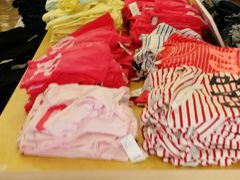 -GAP(王府井奥莱·香江小镇店)