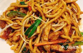Chicken Cutlet Stir-Fried Udon