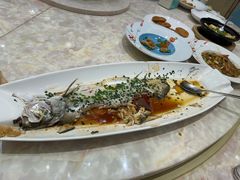 -沪华海鲜大酒楼(南汇店)