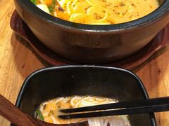 -蒙自源过桥米线(红谷滩万达店)