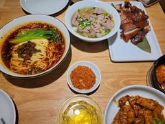 -全牛匠·乐山跷脚牛肉(新中关店)