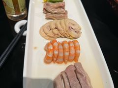 -HOMES上海本帮菜(襄阳公园店)