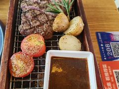 -Famous肥猫墨西哥音乐餐吧(五棵松华熙LIVE店)