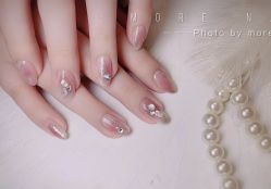 -沫儿·美甲美睫·半永久·皮肤管理