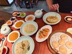 -裕兴记•蟹黄面馆(人民广场店)