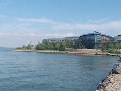 1-上海滴水湖皇冠假日酒店