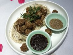 金牌乾炸丸子-京味斋·北京烤鸭(北京南站洋桥店)