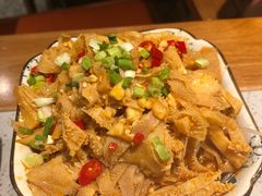 脆辣毛肚-炭亲炭火干锅(红谷滩莱蒙店)