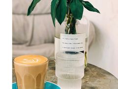 澳白-COTTON CAFE(德信·中外公寓店)