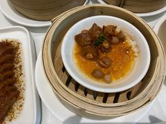 -万龙洲海鲜(大兴绿地缤纷城店)