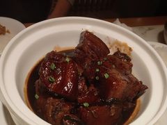 美女红烧肉-涌上外婆桥(南塘店)
