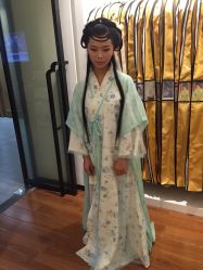 -盘子女人坊古装写真摄影(厦门总店)