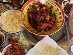 -一只虾·小龙虾·烧烤·肉蟹煲(同泰时代广场店)