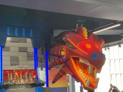 -乐高品牌旗舰店(人民广场店)