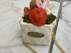 -哈根达斯(芳圆里店)