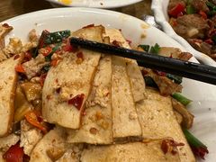 -湘缘道客•湘缘饭店·25年湘菜馆(古墩路店)