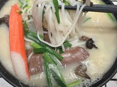 -肥汁米蘭香港米线(长宁来福士店)