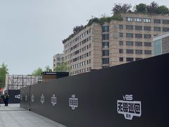 -杭州湖滨银泰in77