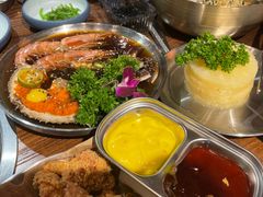 -明洞阿姨·韩式酱蟹烤肉·创意料理(三元桥店)