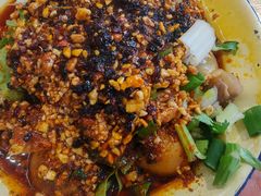 -拈签一笑黄牛肉辣卤串串