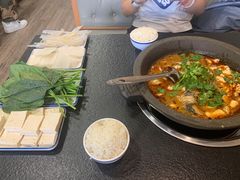 -灶知轩湘西石锅鱼(万佳广场店)