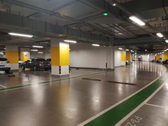 场地-苏州中心-停车场