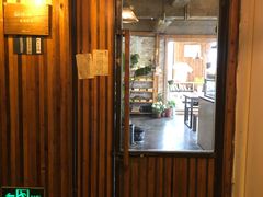 门面-仙峰天然面包(迎宾路店)
