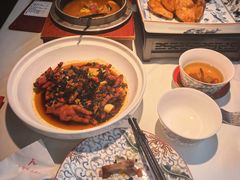 -千百味红餐厅·非遗江西菜(绿地双子塔总店)