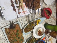 -小董哥烤串·爆汁大油边(故宫店)