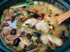 -周鱼小馆石锅酸菜鱼(活力汇店)