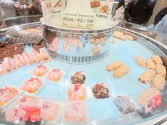 -HOT CRUSH趁热集合·现烤面包(上海环球港店)