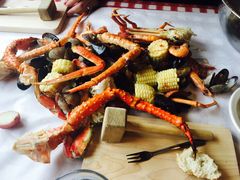 -The Crab Pot Seattle