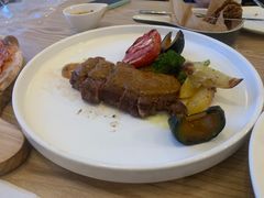 -home 逅·慕西餐厅