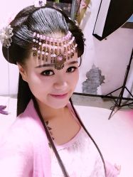 -盘子女人坊生日照·摄影馆(华强店)