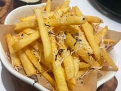 俄罗斯黑松露芝士薯条-马克西姆俄罗斯餐厅(通亚街店)