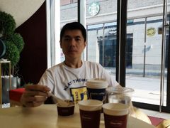 靠窗位-哈根达斯(扬州瘦西湖店)