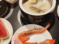 -钱小奴海鲜自助黑金店(杭州滨江龙湖店)