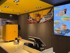 -麦当劳(国家体育场南路店)