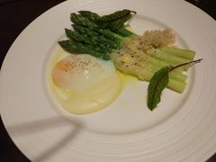 -恰餐厅及酒吧 CHAR Bar & Grill (北京丽都皇冠假日店)