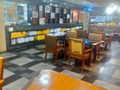 用餐区-维园港式茶餐厅(龙岗盛平店)