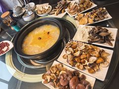 -野菌皇海景野生菌火锅(滨海大道店)