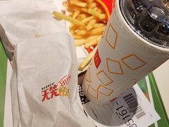 -麦当劳(CP静安店)
