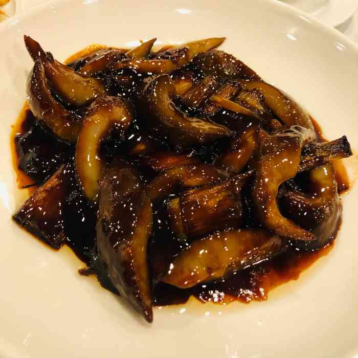 北京的老字号东兴楼在我心里能排上个位置还没有哪个菜让我觉得不够