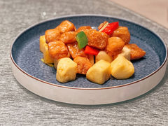 招牌咕嚕肉-壹零贰小馆