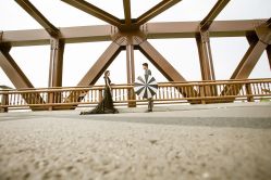 -上花轿婚纱摄影